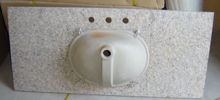 Undermount ceramic oval sink clips